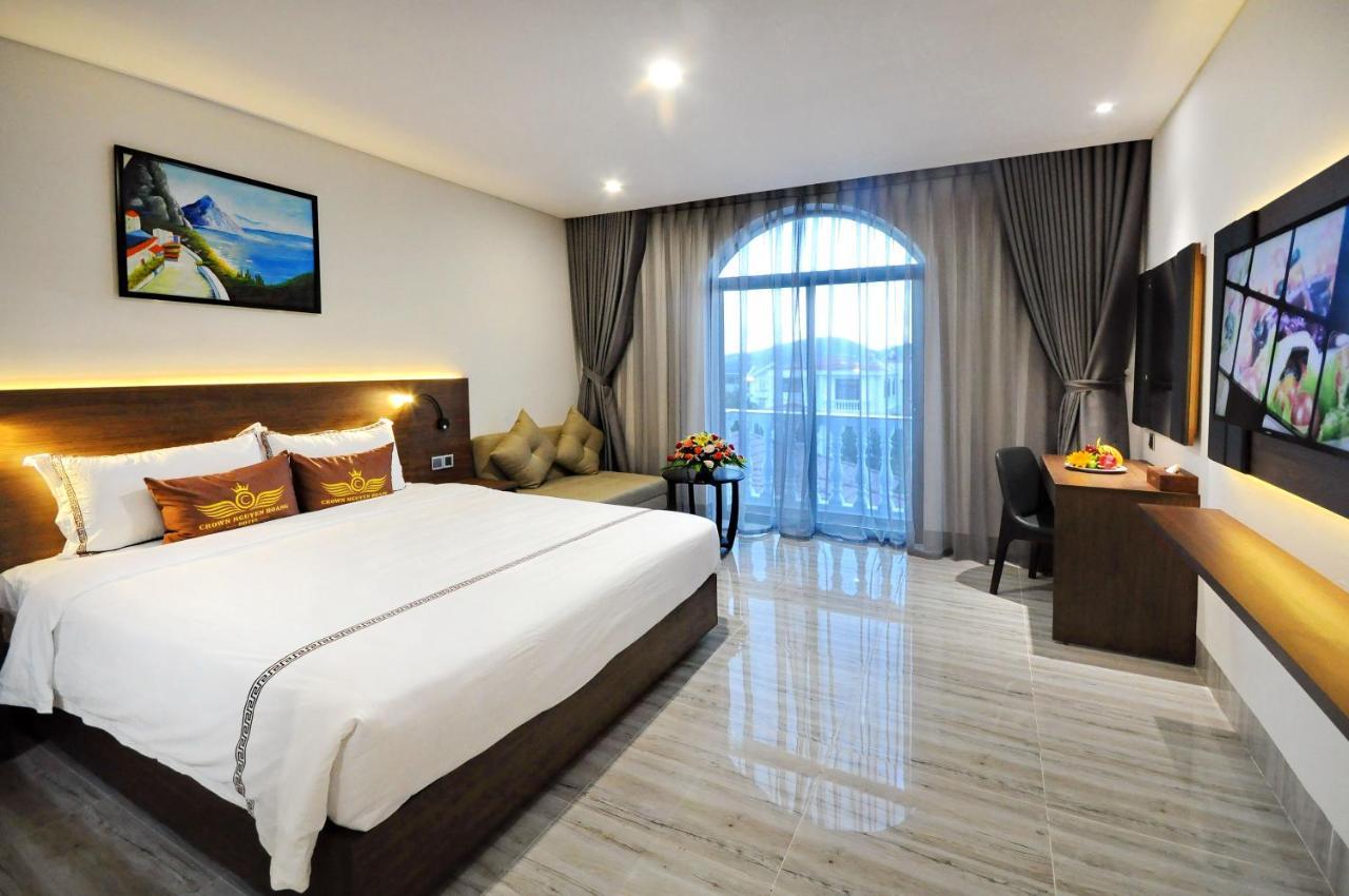 Crown Nguyen Hoang Hotel Nha Trang Kültér fotó