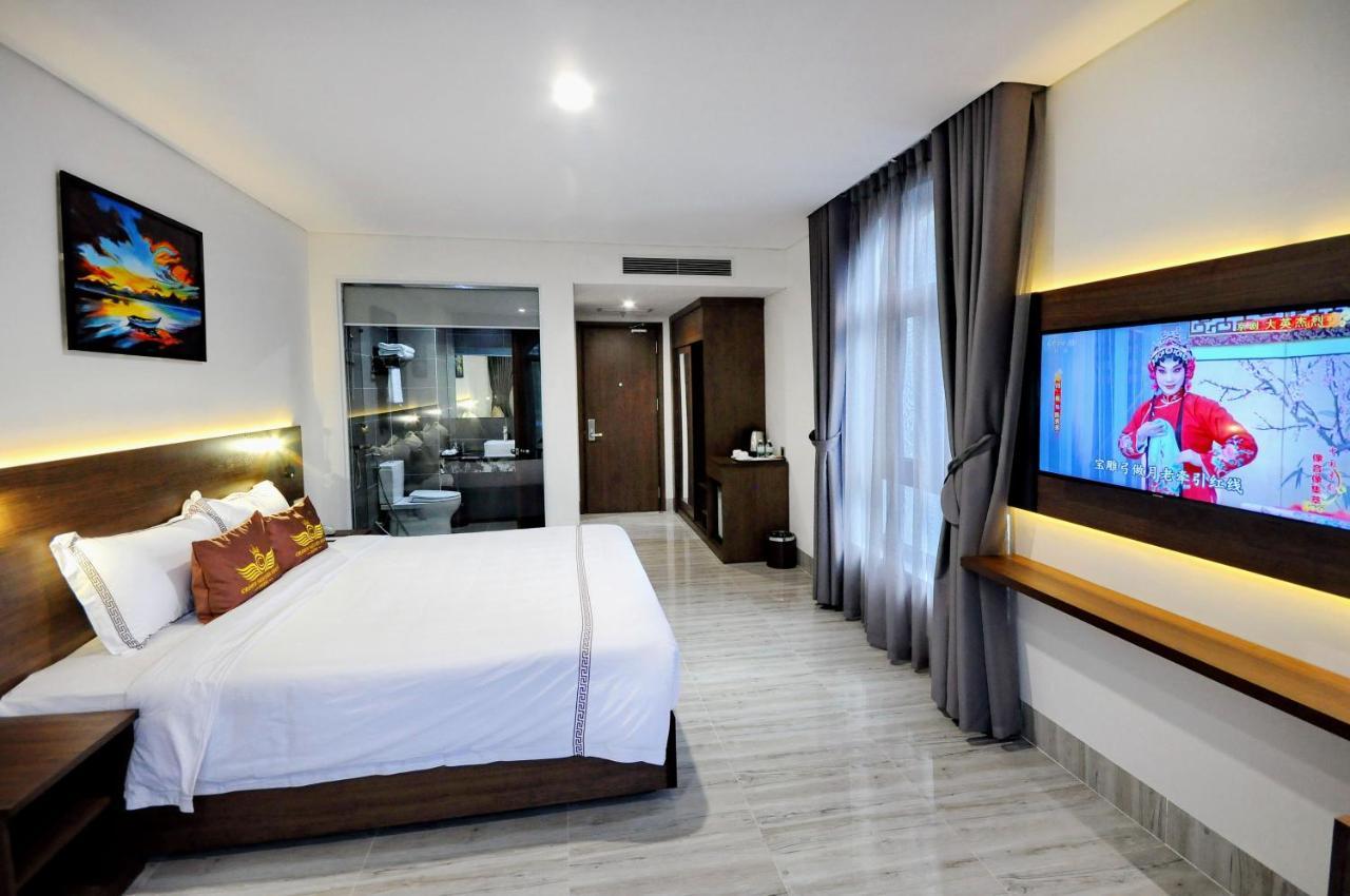 Crown Nguyen Hoang Hotel Nha Trang Kültér fotó