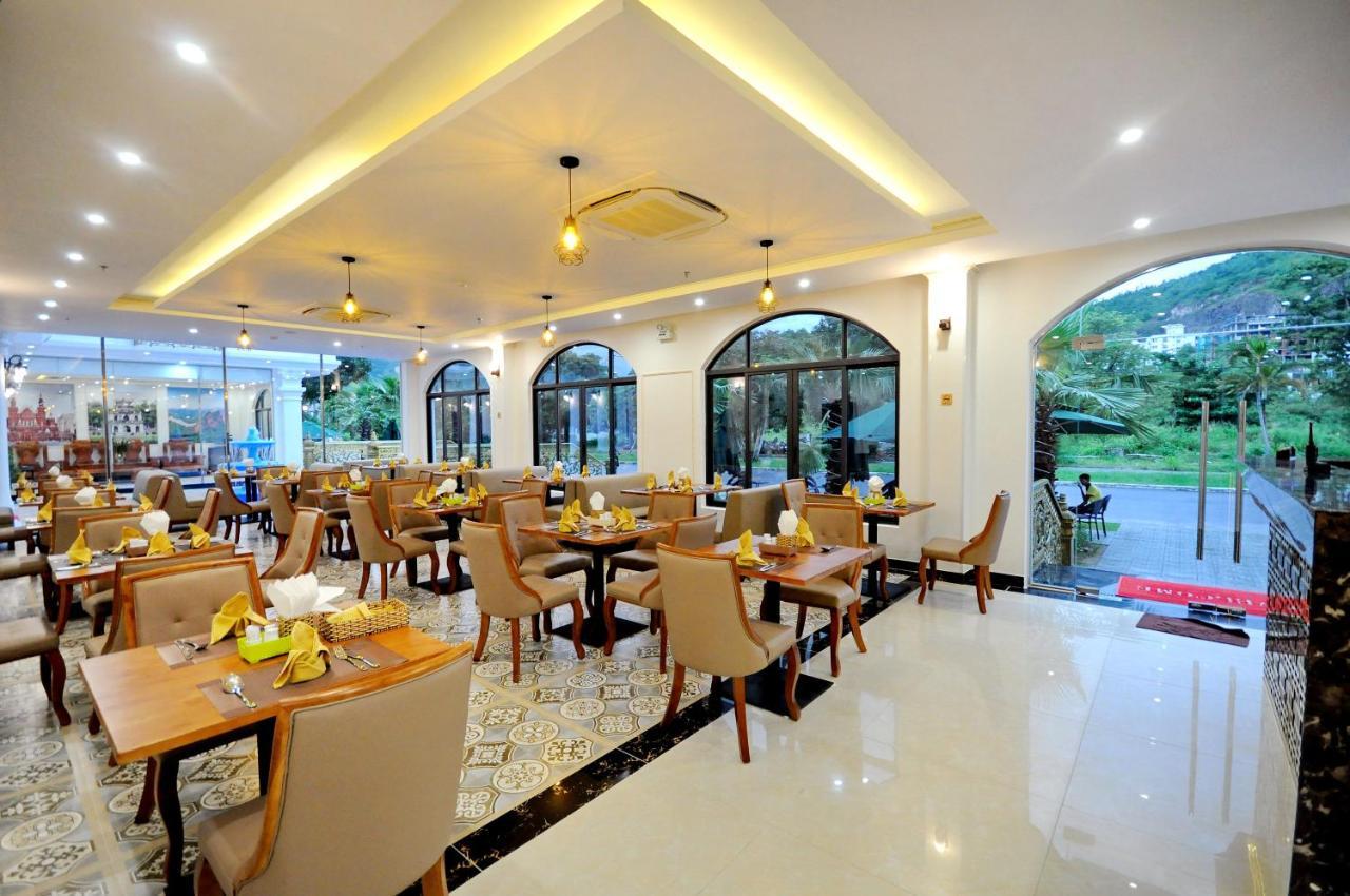 Crown Nguyen Hoang Hotel Nha Trang Kültér fotó
