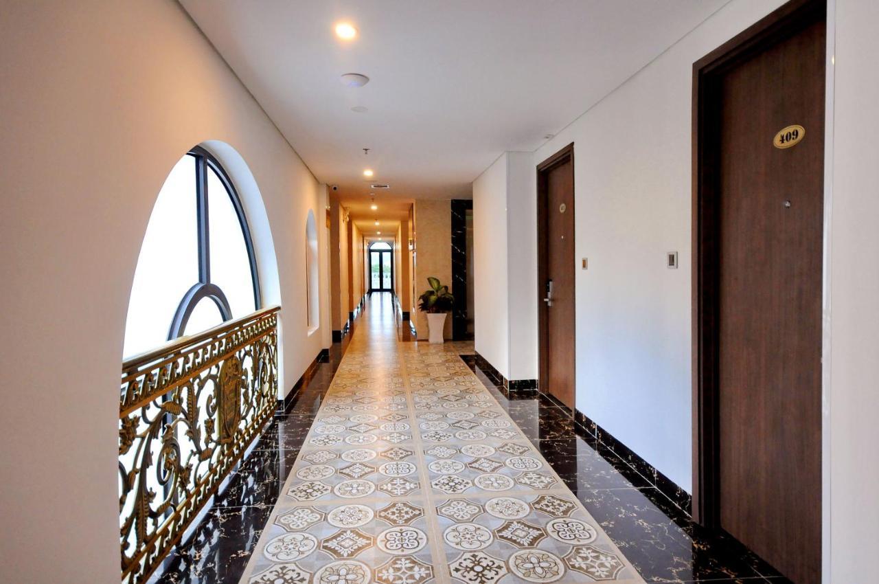 Crown Nguyen Hoang Hotel Nha Trang Kültér fotó